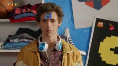 Alenka v říši GIFů II