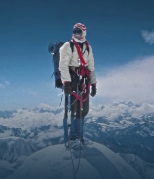 Za oponou velehor - Tři životy horolezkyně Diny Štěrbové