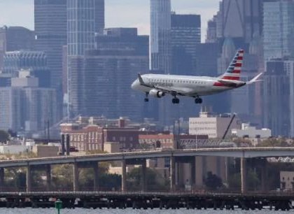 Hlavním americkým letištím hrozí omezení provozu kvůli shutdownu