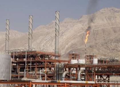 Izraelský útok na klíčové plynové pole vyhrotil válku