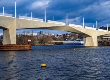 Nový most v Praze má pomoci MHD