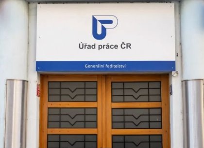 Vláda schválila snížení podpory v nezaměstnanosti