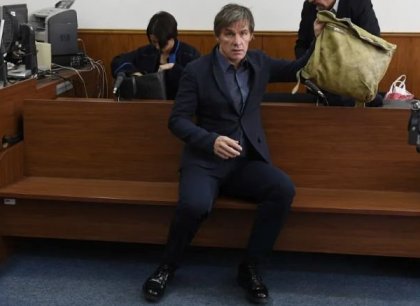 Soud uložil Shenarovi viněnému z rozsáhlých daňových úniků peněžitý trest